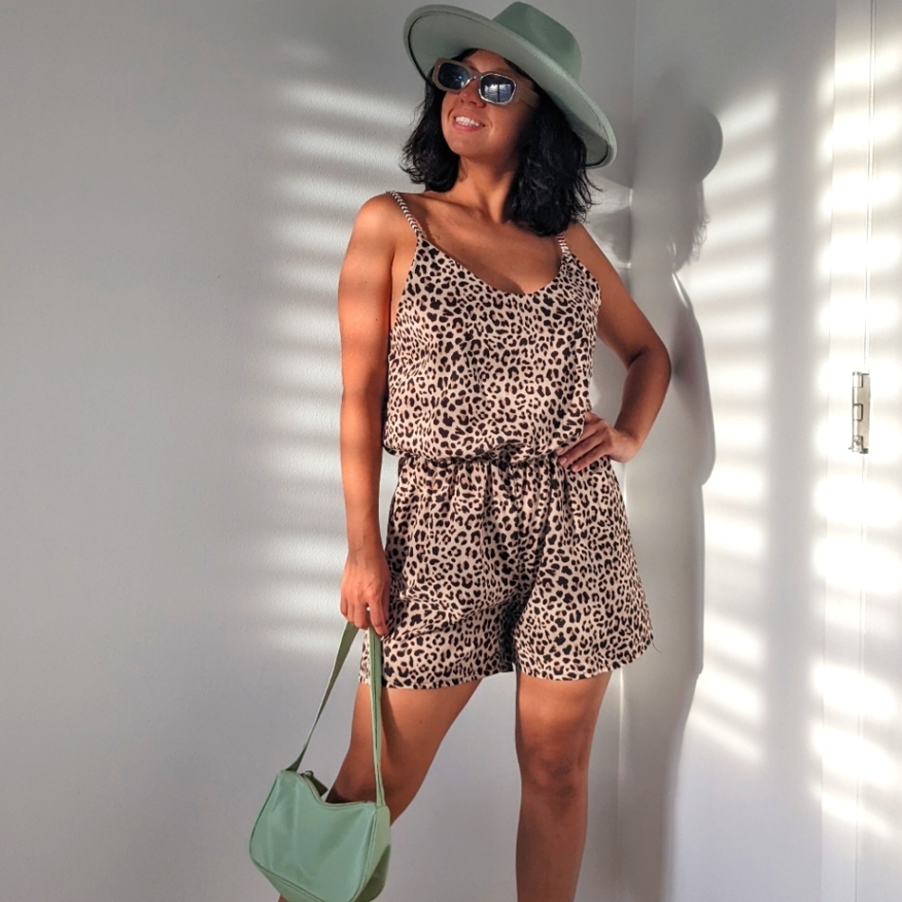 Leopard romper size S